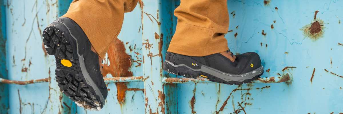 3 elements to consider when wearing protective footwear