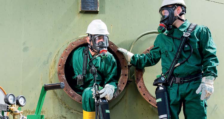 Confined space - Browse wide selection of protective equipment