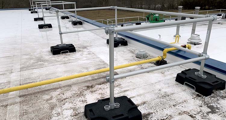 Saety consulting - roof railing